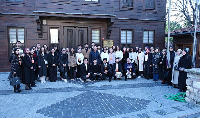 Öğrenciler “Diplomasi360” ile İstanbul’da Çeşitli Kurumları Ziyaret Etti- Kamu Çalışanı