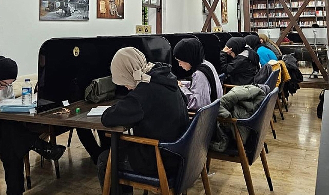 Öğrenciler Tyt Simülasyonunda Ter Döktü- Kamu Çalışanı