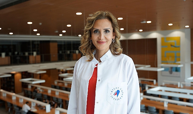 Şeffaf plakların temizlik ve bakımında nelere dikkat edilmeli?- Kamu Çalışanı