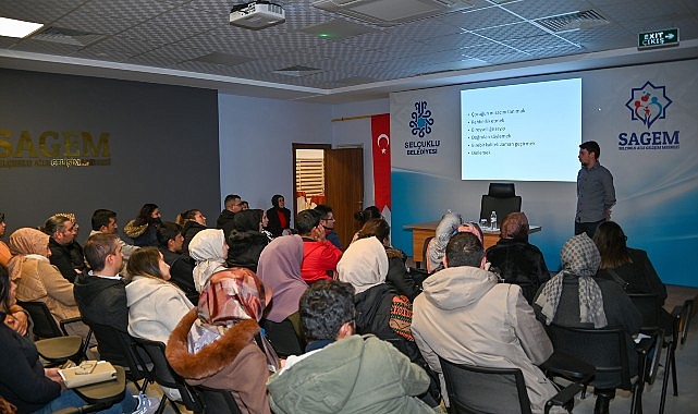 Selçuklu Aile Gelişim Merkezi (SAGEM) tarafından ailelere yönelik olarak “Çocukla İletişim ve Çiftler Arasında Etkili İletişim” konulu seminer düzenlendi.- Kamu Çalışanı