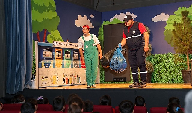 Selçuklu Belediyesi öğrencilere tiyatro aracılığıyla sıfır atık bilinci aşılıyor- Kamu Çalışanı