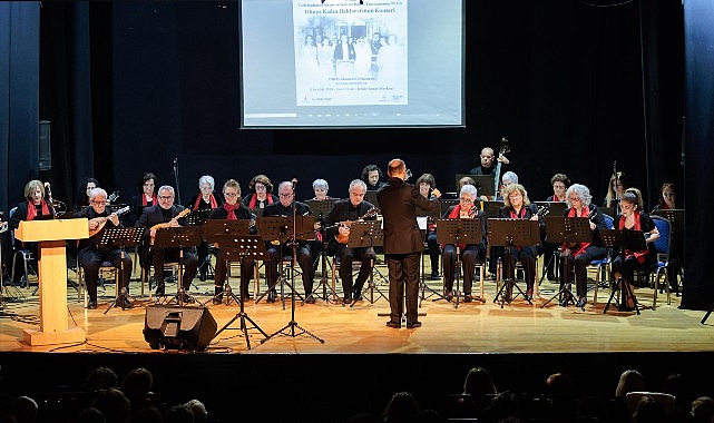 Türk kadınının gurur gününde muhteşem konser- Kamu Çalışanı