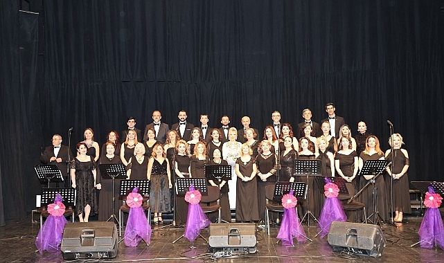 Türk Sanat Müziği Korosu’ndan muhteşem konser – Kamu Çalışanı