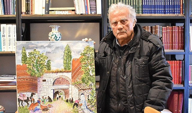 Asırlık Çınar Fırçasıyla Renklere Hayat Veriyor- Kamu Çalışanı