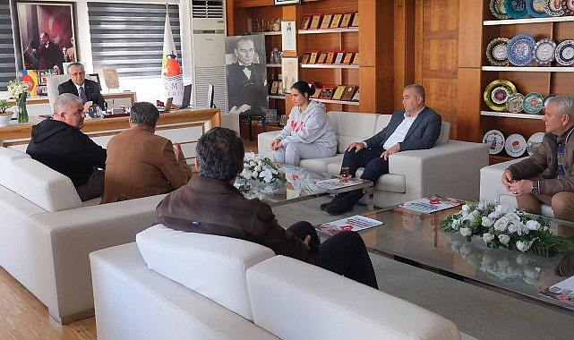 Başkan Topaloğlu’na teşekkür ziyareti- Kamu Çalışanı