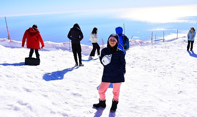 Başkan Topaloğlu’ndan sanatçılarımıza önce teleferik sonra piknik jesti- Kamu Çalışanı