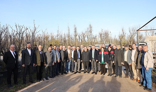 Belediye Başkanı Tahir Büyükakın’dan çağrı var: “Topraktan kopmayın”- Kamu Çalışanı