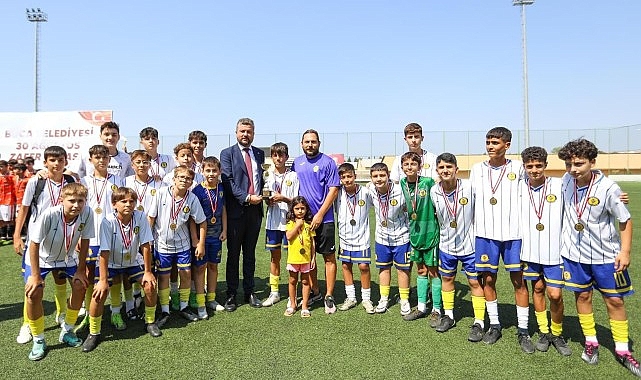 Buca Belediye Spor U-14 Takımı Türkiye şampiyonasında- Kamu Çalışanı