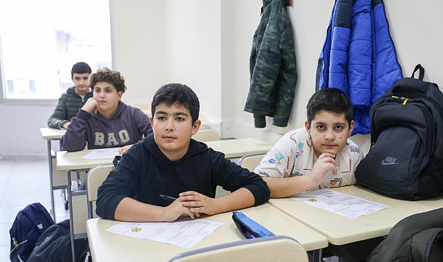 Buca Belediyesi Aziz Nesin Eğitim Merkezi’ne veli ve kursiyerlerden tam not- Kamu Çalışanı