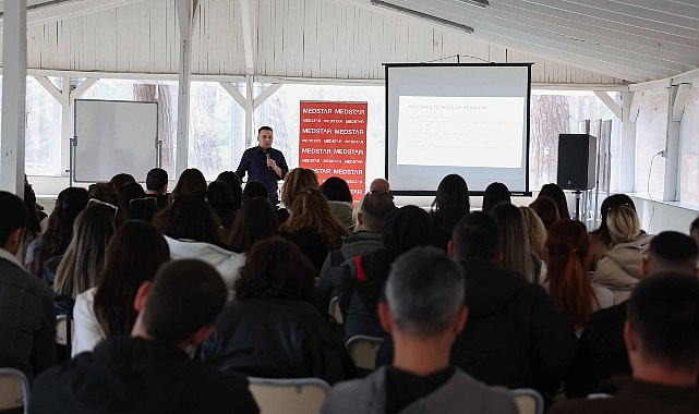 Büyükşehir’den eğitmenlere ‘Sporcu Sağlığı’ semineri- Kamu Çalışanı