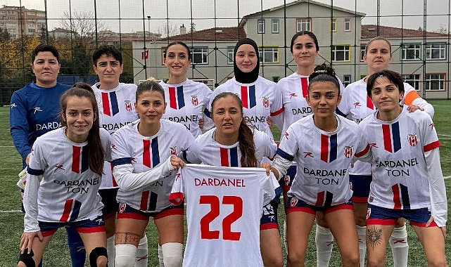 Çanakkale Dardanelspor Kadın Futbol Takımı, Ligin İlk Yarısını Lider Olarak Tamamladı- Kamu Çalışanı