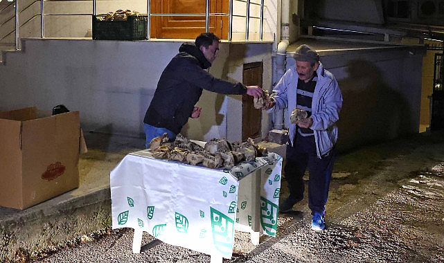 Çankaya Belediyesi’nden 3 noktada kandil simidi ikramı- Kamu Çalışanı