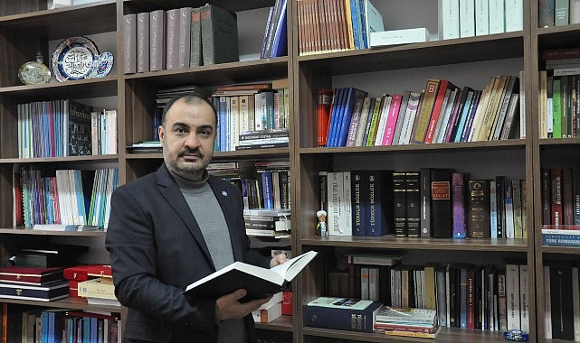 Doç. Dr. Atıf Akgün, “Enstitü olarak iletişim ağımızı genişletmeyi sürdürüyoruz”- Kamu Çalışanı