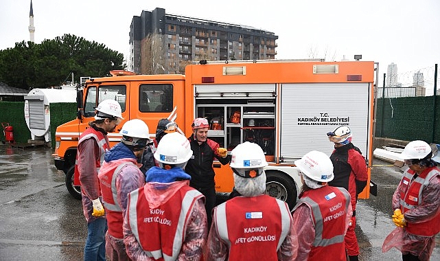 Kadıköy Belediyesinden Deprem Tatbikatı- Kamu Çalışanı
