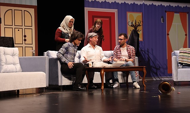 Kültür ve Sanatın Kalbi Selçuklu’da Atmaya Devam Ediyor  “Şen Şakrak Şov” İlk Kez İzleyiciyle Buluştu- Kamu Çalışanı