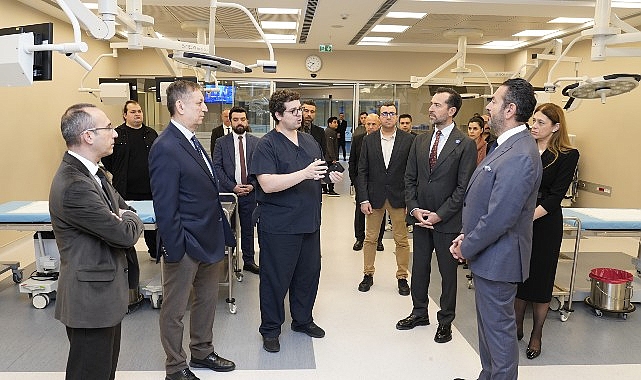 Medtronic, Koç Üniversitesi Hastanesi ve RMK AIMES, Robotik Asiste Cerrahi Alanındaki İş Birliği ile Türkiye’de Bir İlke İmza Atıyor- Kamu Çalışanı