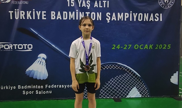 Osmangazili genç badmintoncudan gururlandıran başarı- Kamu Çalışanı