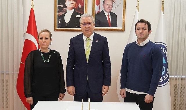 Zonklayan Yıldızlar evrenin tarihine ışık tutuyor- Kamu Çalışanı
