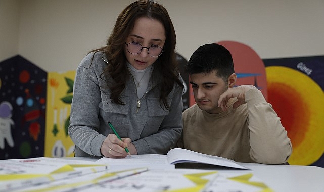 Bağcılarlı engelli Muhammet, 90 EKPSS Puanıyla Boğaziçi Üniversitesi’ne yerleşti- Kamu Çalışanı