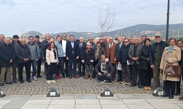 CHP’li Yankı Bağcıoğlu Foça’da Emekli Askerlerle Buluştu- Kamu Çalışanı