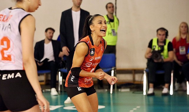 Eczacıbaşı Dynavit, AXA Sigorta Kupa Voley Playoff karşılaşması hazırlıklarını tamamladı- Kamu Çalışanı