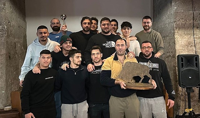 Ege Üniversitesi Sualtı Ragbisi Takımı Avrupa Şampiyonu Oldu- Kamu Çalışanı