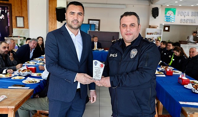 Foça Eski Emniyet Müdürünü Yeni Görev Yerine Uğurladı- Kamu Çalışanı