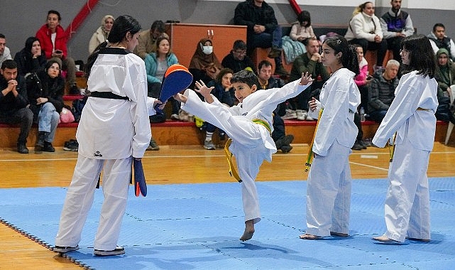 Gaziemir’in taekwondocuları kuşak heyecanı yaşadı- Kamu Çalışanı