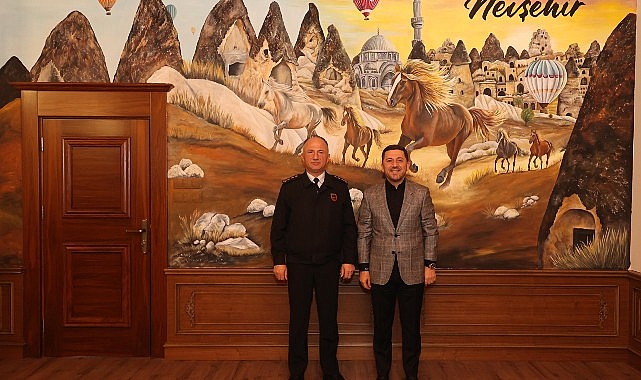İl Jandarma Komutanı Numan Öksüz’den Başkan Arı’ya İade-i Ziyaret- Kamu Çalışanı