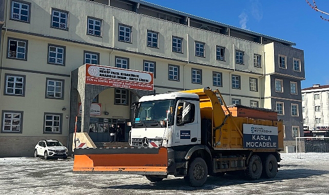 Kar dindi, Büyükşehir’in çalışması bitmedi- Kamu Çalışanı