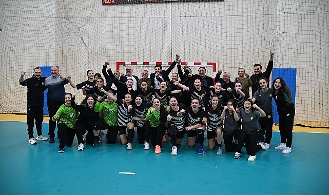 Manisa BBSK Hentbol Takımı Tarih Yazdı- Kamu Çalışanı