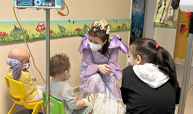 Masallar Kanserli Çocuklara Moral Oldu- Kamu Çalışanı
