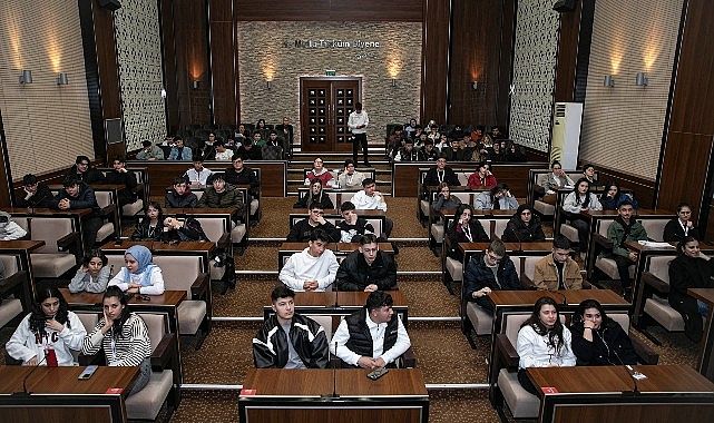 Öğrencilere Yönelik Teknoloji Bağımlılığı Eğitimi- Kamu Çalışanı