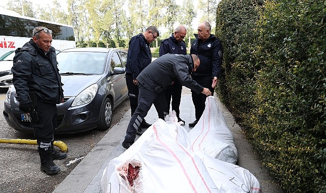 Otobüsle gönderilen bir buçuk ton ciğere el kondu- Kamu Çalışanı