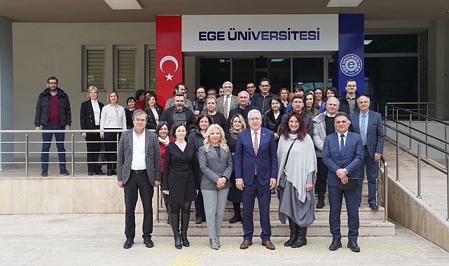 Rektör Budak, “Araştırma kapasitemizi ve bilimsel üretkenliği artırmak için el birliği ile çalışıyoruz”- Kamu Çalışanı