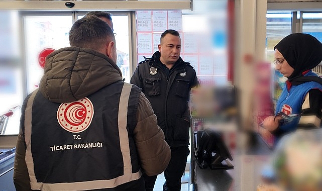 Sivas Belediyesi Ramazan Öncesi Marketlere Denetim Yapıldı- Kamu Çalışanı