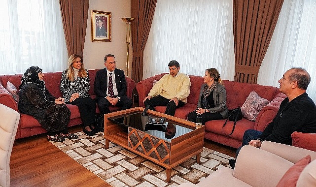Başkan Çalık, Ramazan ayında komşularıyla bir araya geldi- Kamu Çalışanı