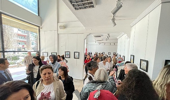 Başkan çerçioğlu’ndan 8 mart dünya emekçi kadınlar günü’nde anlamlı etkinlik- Kamu Çalışanı