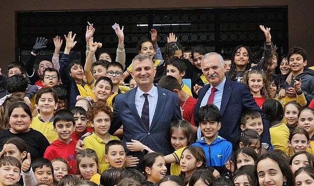 Başkan Sezer Öğrencilerin Hayat Bilgisi Dersine Konuk Oldu- Kamu Çalışanı