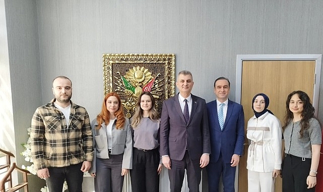 Başkan Sezer sağlık çalışanlarının tıp bayramını kutladı – Kamu Çalışanı