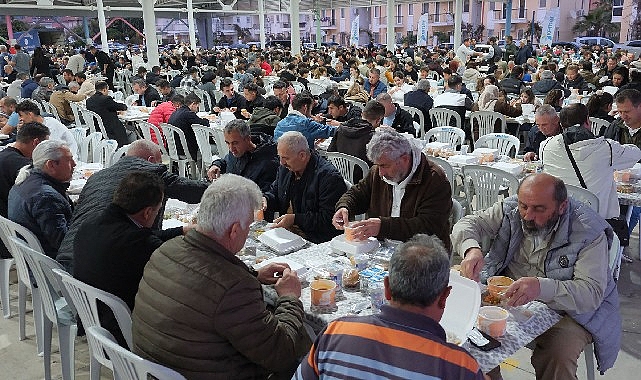 Başkan Topaloğlu’ndan Çamyuva’da iftar – Kamu Çalışanı
