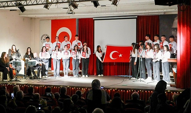 İstiklal Marşı’nın kabulü burhaniye’de kutlandı – Kamu Çalışanı