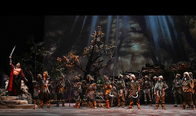 İzmir devlet Opera ve Balesi Nisan programı- Kamu Çalışanı