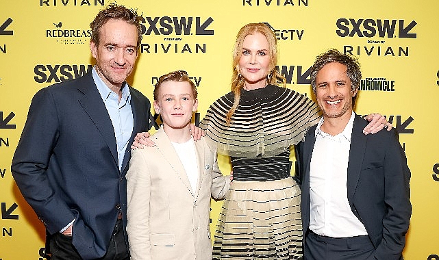 Prime Video’da Yayınlanacak Holland Filminin Dünya Prömiyeri SXSW Festivali’nde Gerçekleşti- Kamu Çalışanı