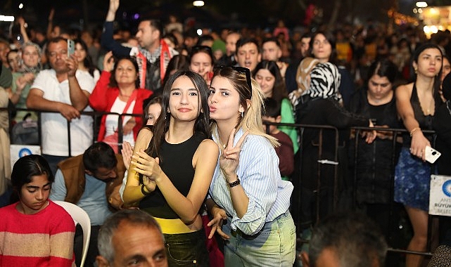 Ramazan şenliklerinde Mahmut Tuncer esintisi- Kamu Çalışanı