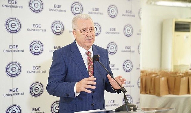 Rektör Budak, Ege Üniversitesi ailesinin Ramazan Bayramını kutladı- Kamu Çalışanı