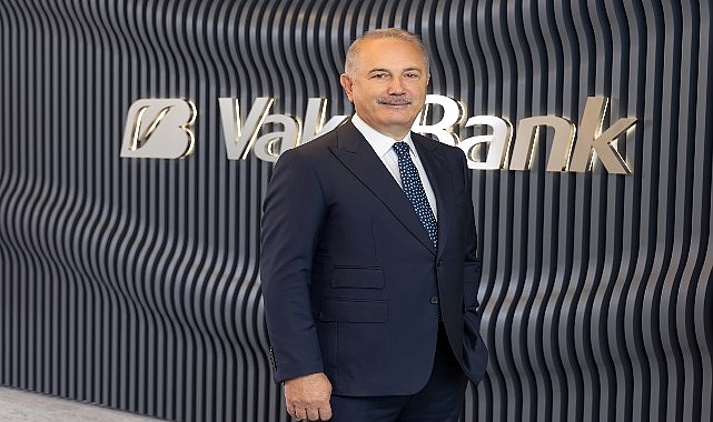 Abdi Serdar Üstünsalih   Genel Müdürlük Görevine Devam Ediyor- Kamu Çalışanı