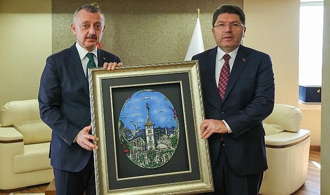 Bakan Tunç’tan Büyükakın’a ziyaret- Kamu Çalışanı