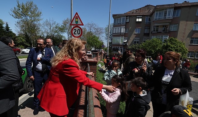 Bakırköy Belediyesi depreme karşı tüm birimleriyle sahada- Kamu Çalışanı