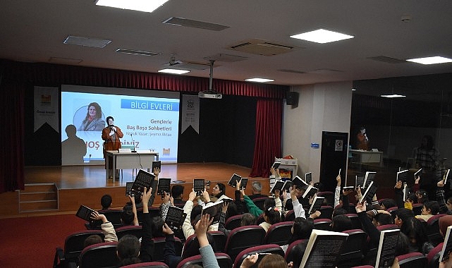 Bilgi Evleri Öğrencilerine Altın Tavsiyeler: “Denemekten vazgeçmeyin ve asla korkmayın!”- Kamu Çalışanı
